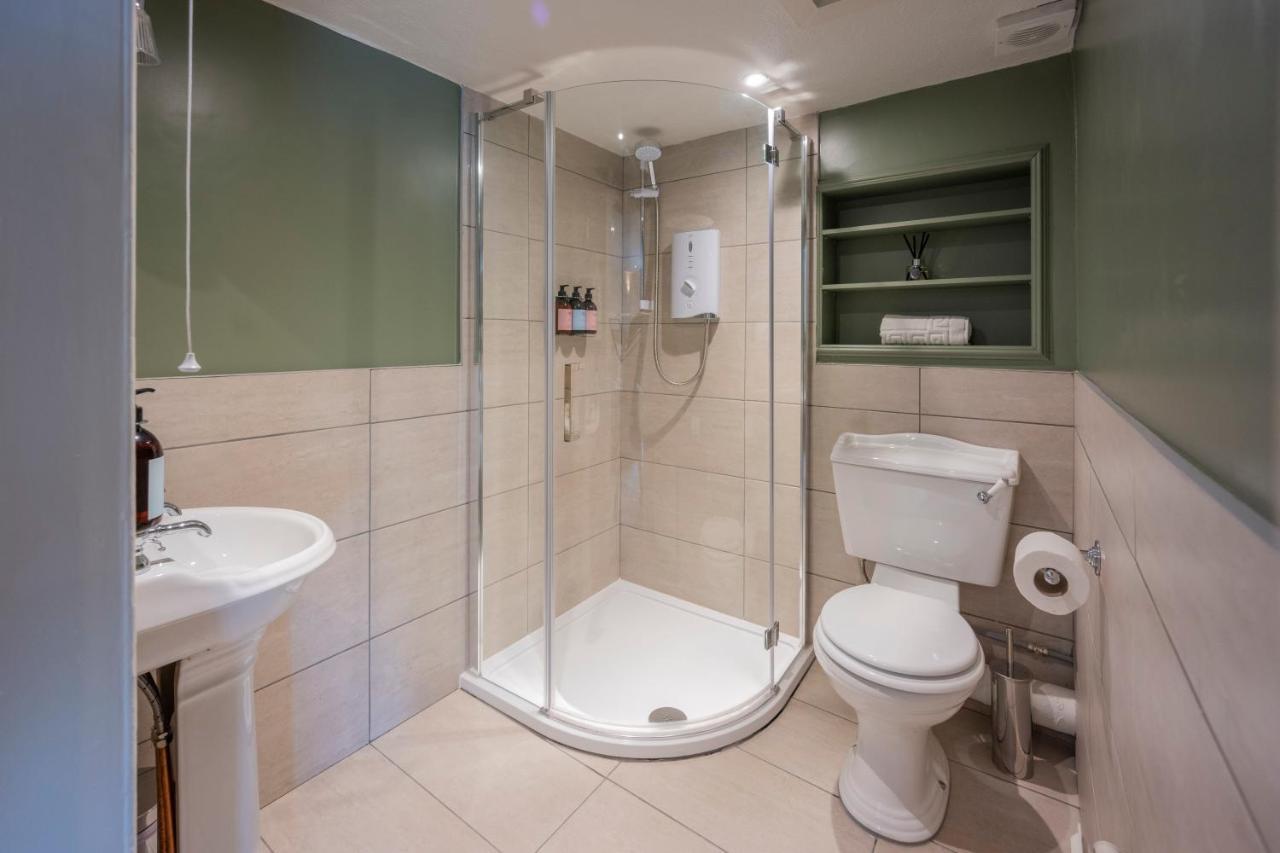 Cross Keys Inn Ettrickbridge Ettrickbridge End Екстер'єр фото